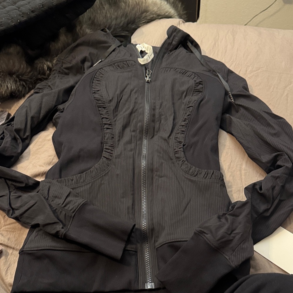 lululemon athletica dance studio jacket